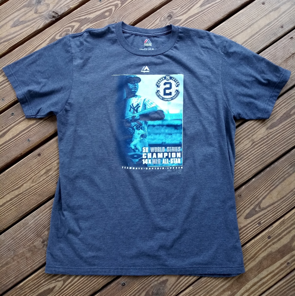 Derek Jeter New York Yankees Farewell Shirt Large